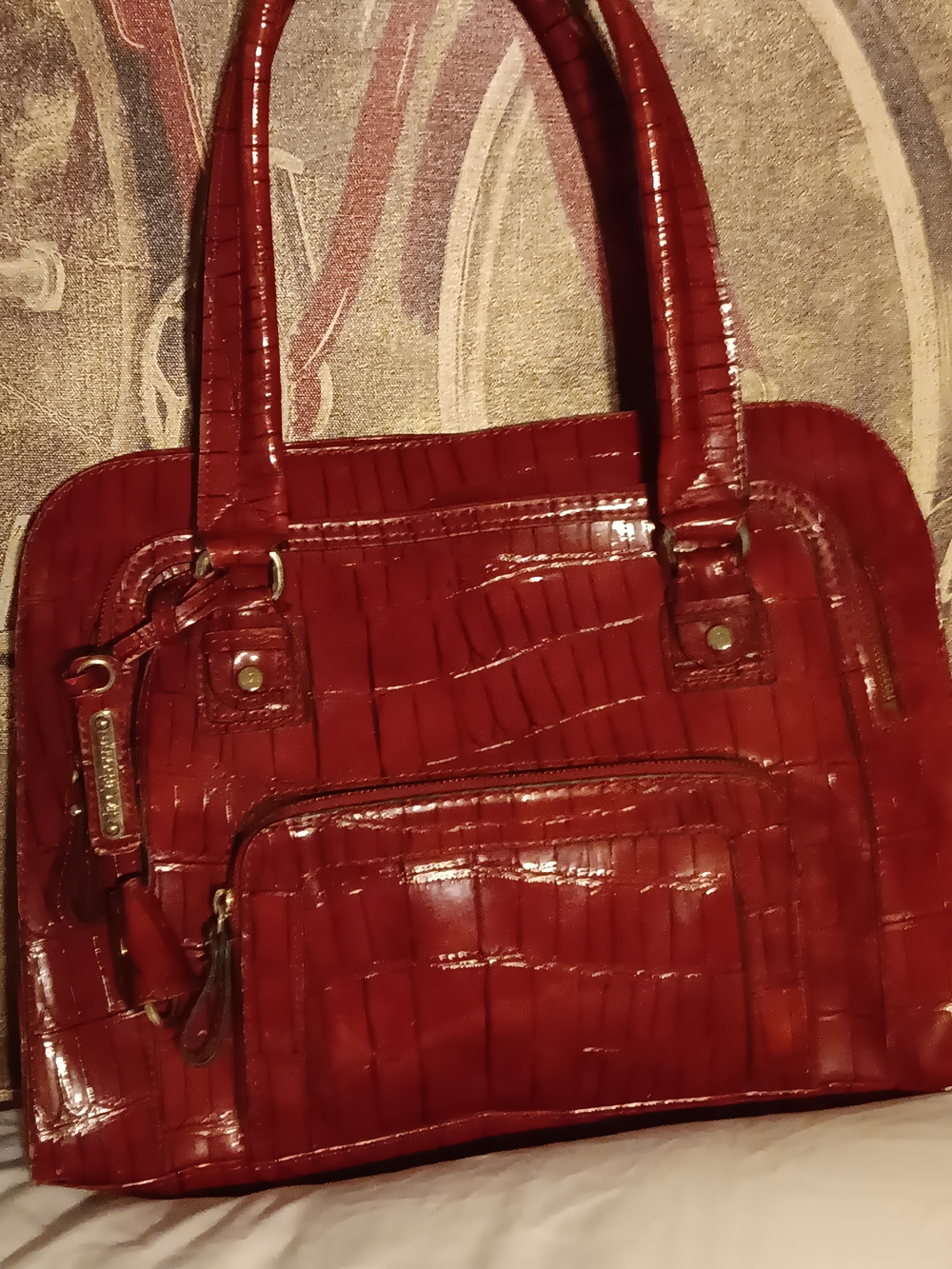 Liz Claiborne Glossy Red Croc-Embossed Satchel - Picture 2 of 11